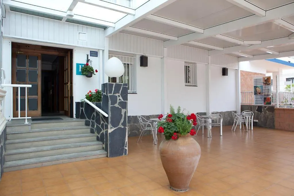 Hotel Montana By Bossh! Hotels Roses Espagne